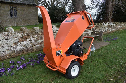 15hp Towable Petrol Chipper