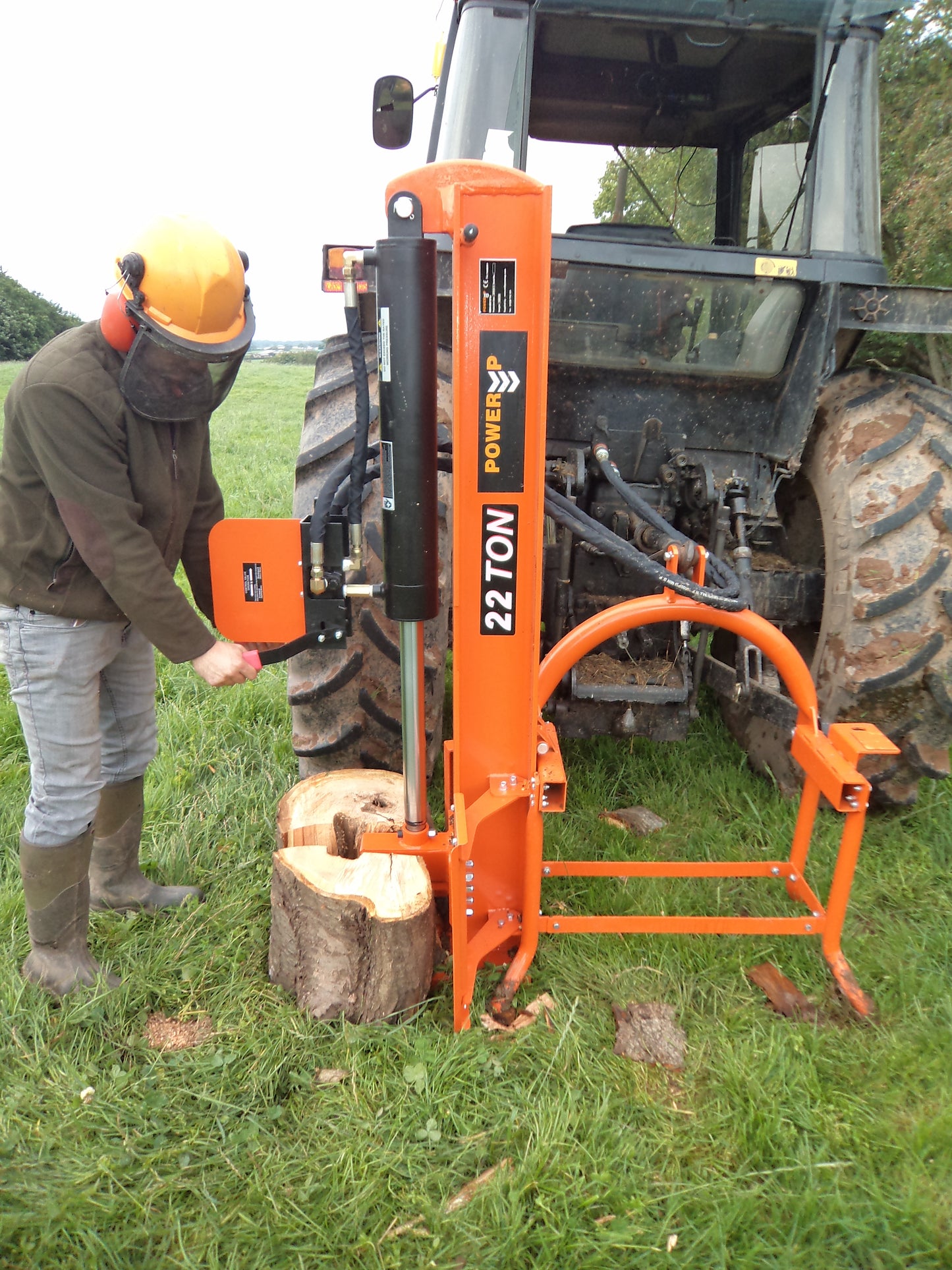 Tractor Mounted 22 Ton Log Splitter