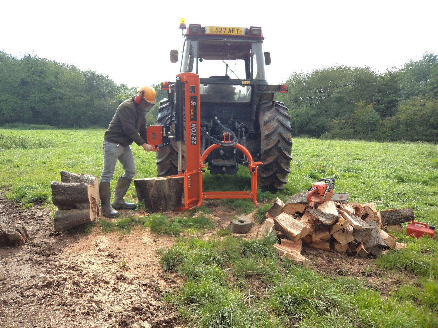 Tractor Mounted 22 Ton Log Splitter