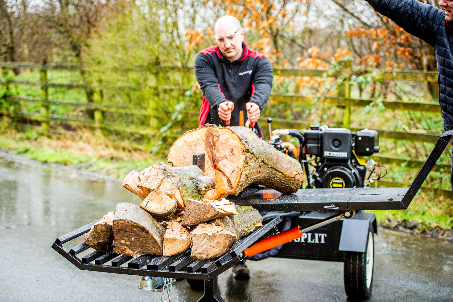 Petrol Log Splitter with Lift