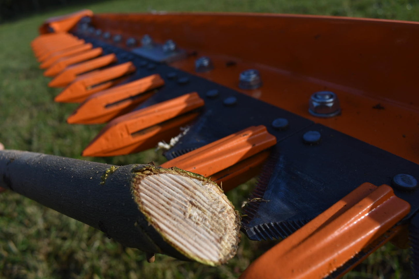 T190 Finger Bar Hedge Cutter